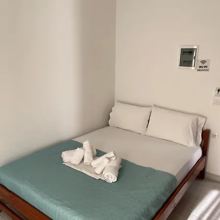 White Apartment Ksamil
