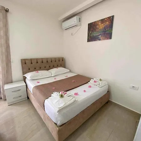 Apartment White